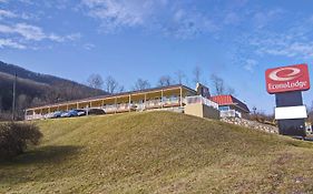 Econo Lodge Near Bluefield College